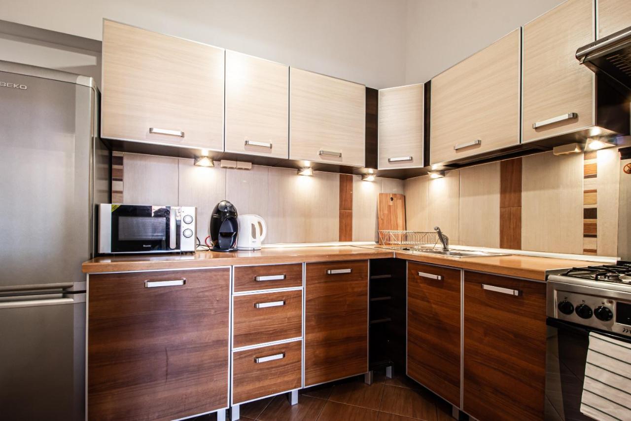 Swietojanska Old Town Apartment วอร์ซอ ภายนอก รูปภาพ